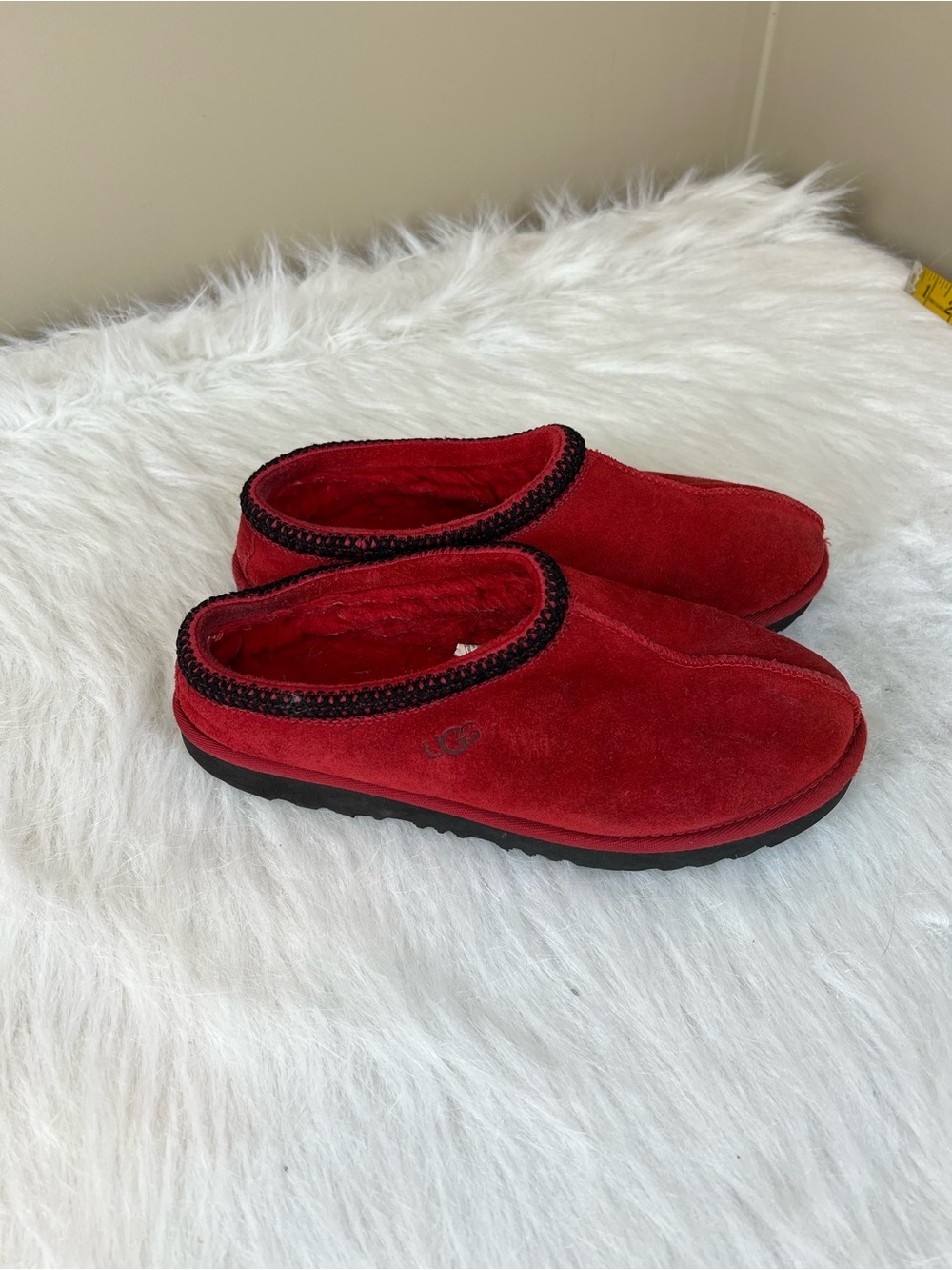 UGG Tasman II Red Suede Slip-On Clog Slippers eu 38 women’s 7.5 kids 6